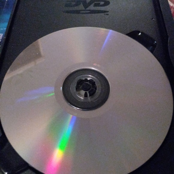 DVD Movie - Ghost Ship Rated R, 14+ - Picture 4 of 4